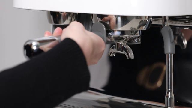 Кофемашина эспрессо Smeg смотреть онлайн