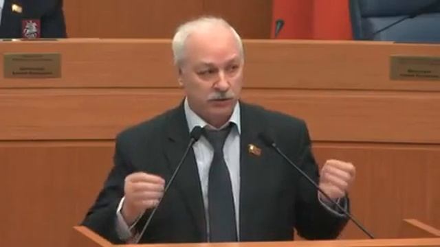 Если Законы имеют двойное толкование, значит такие Законы являются неправедными и несправедливыми. смотреть онлайн