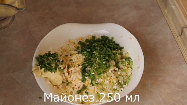 Беру плавленые сырки, яйца и готовлю самый вкусный салат-закуску! И в тарелку, и на бутерброды! смотреть онлайн