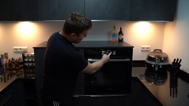 Bosch Serie 8 Backofen HBG676EB6 - Pyrolyse, 13 Heizarten, Home Connect - Vorstellung & Erfahrungen смотреть онлайн