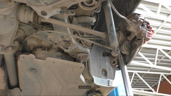 Замена всех рычагов подвески на Mercedes Benz C230 Kompressor 1,8 Мерседес Бенц 2004 года 2часть