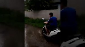 обзор на скутер сузуки лец 2