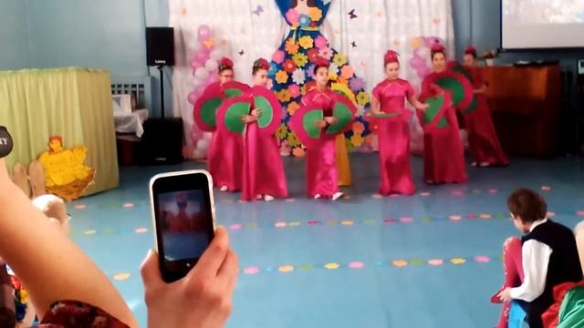 Танец с веерами смотреть онлайн