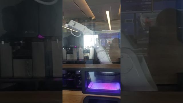 CafeX San Jose airport смотреть онлайн