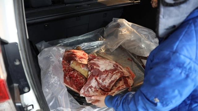 Выбор мяса. Где я покупаю продукты питания.Как солить сало. смотреть онлайн