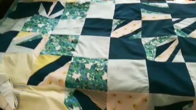 Лоскутное покрывало в зелено-желтых тонах смотреть онлайн