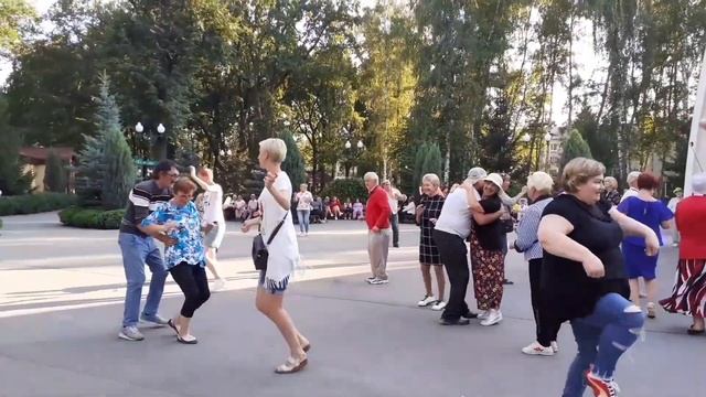 МНЕ ВЧЕРА СКАЗАЛИ ТО, ЧТО Я ПОПРАВИЛАСЬ! ТАНЦЫ ХАРЬКОВ СЧАСТЛИВЫЕ МОМЕНТЫ смотреть онлайн