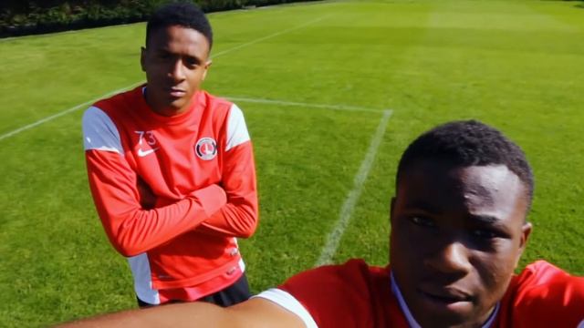 Charlton Athletic: The Academy | Fletch And Sav смотреть онлайн
