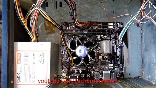 Gigabyte H81M-S Removing wire connections & Motherboard from Cabinet смотреть онлайн