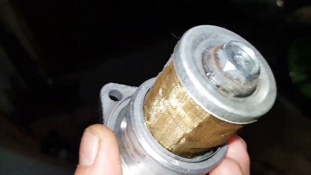 Первая замена масла в двигателе. Дизельный мотоблок TATA. 8лс. смотреть онлайн