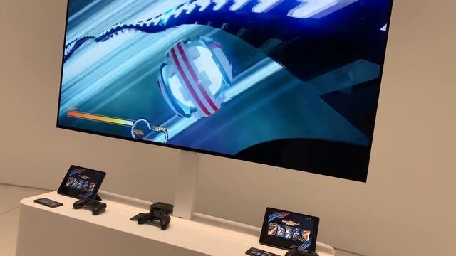 Super Impossible Road -- hands-on with Apple Arcade game смотреть онлайн