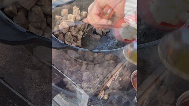 #картошкасмясом #картошка #мясовказане #мясоскартошкой   Наивкуснейшая картошка с мясом в казане ?