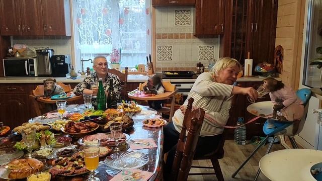 Сёмушке 14! (Поздравили по семейному) смотреть онлайн