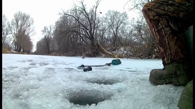 Живец для хищника. Или как работает прикормка. Рыбалка в Хакасии. 2017г. смотреть онлайн