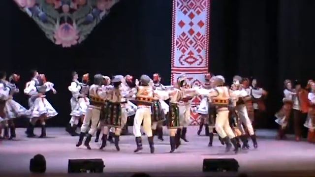 Национальный Академический ансамбль им. П. Вирского в Бердянске. смотреть онлайн