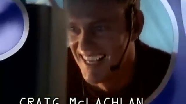 Bugs Электронные жучки заставка смотреть онлайн