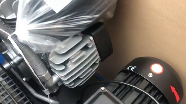 Поршневой компрессор Remeza СБ4/С-200.LB40 смотреть онлайн