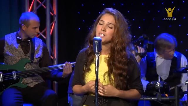 Darina Kochanzhi "Вiддай все в руки Бога" LIVE смотреть онлайн