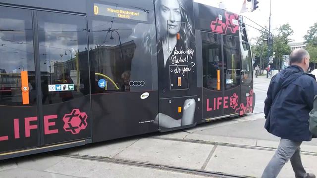 Straßenbahn Linie D Dr. Karl Renner Ring in Wien смотреть онлайн