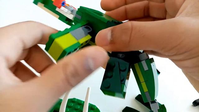 LEGO Triceratops The Mighty Dinosaurs смотреть онлайн