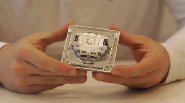 Glossa Schneider Electric розетки и выключатели