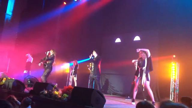 Время И Стекло!Зажигательная песня!!! смотреть онлайн