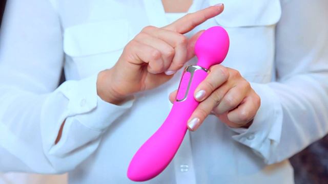 Leten Dual Function Wand Vibrator смотреть онлайн
