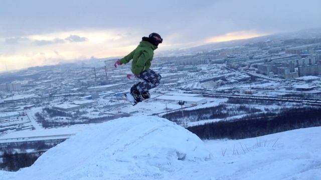 Maxim Antonov - First Snowboarding Clip