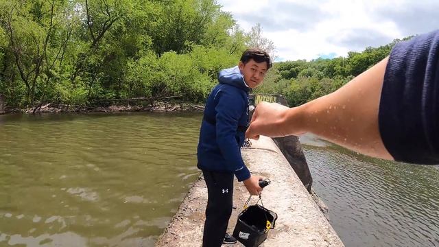 WE CAUGHT THE DAM MONSTER!!! (VERY Unexpected Fish Catch...) смотреть онлайн