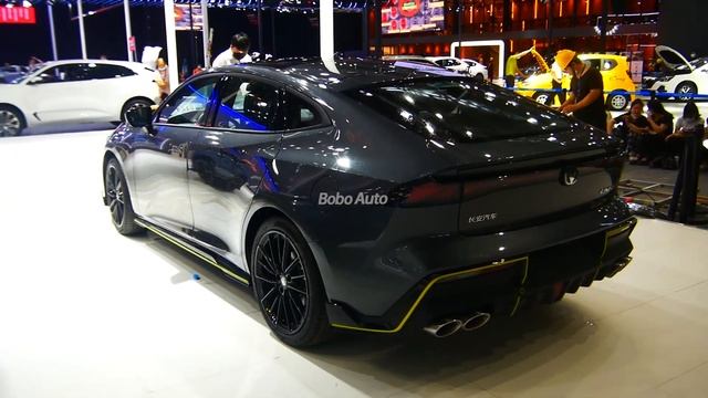 New Chang an UNI V Auto Show Appearance and Interior Video смотреть онлайн