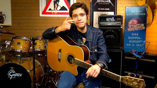 N1: How to Tune a Guitar смотреть онлайн