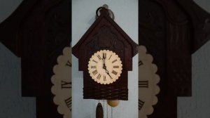 Часы с кукушкой № 3 СССР.