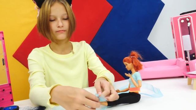 Видео про куклы Барби: учим воздушную гимнастику. Игрушки и игры для девочек смотреть онлайн