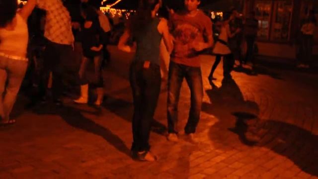 Сальса опен-эир от CasaDeRitmo в парке Шевченко (Часть 2) смотреть онлайн