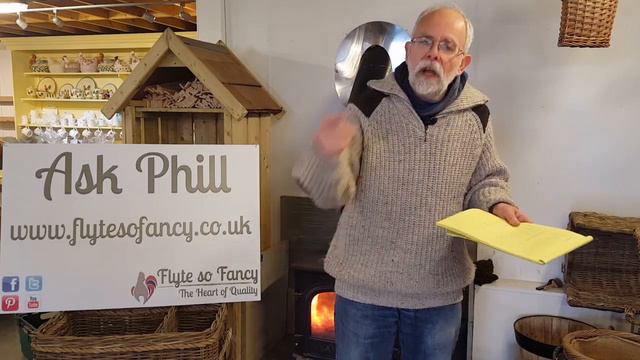 Why does my Chicken have a Messy Bottom? Ask Phill 18 смотреть онлайн