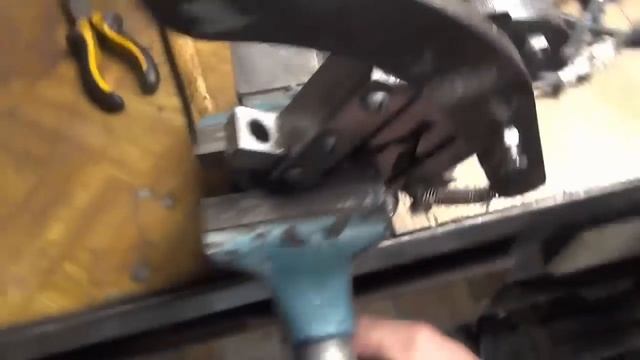 Обжимка наконечников  высоковольтных проводов