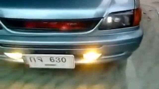 TOYOTA SOLUNA AL50.wmv смотреть онлайн