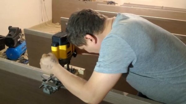 Щадящая для фрезера врезка замка