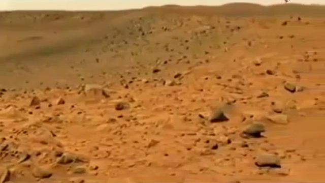 Невероятно! На Марсе появились необычные следы на грунте. Тайны Марса 10.06.2016 смотреть онлайн