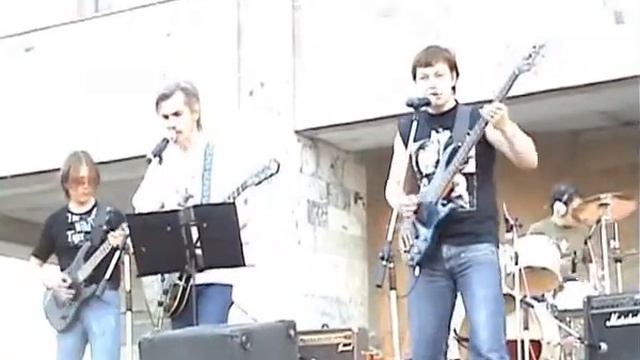 Оазис (Кудымкар) - Бродячий музыкант (весна 2010) смотреть онлайн