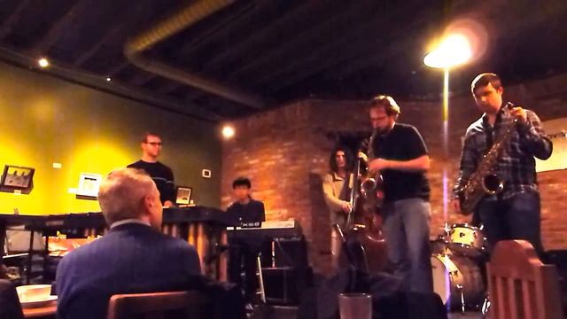 Heat Transfer - Sam Landsman смотреть онлайн