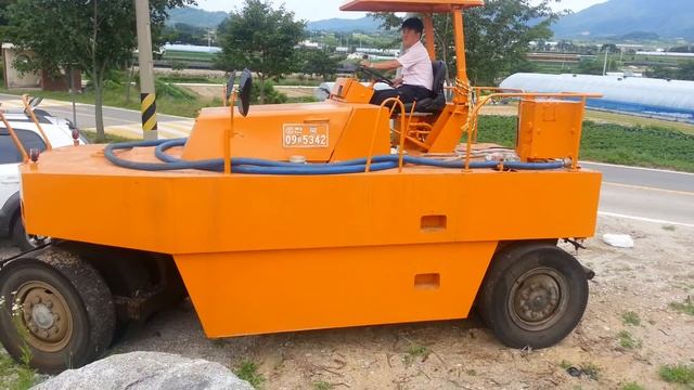 [ Winwin Used Machinery ] Used Tire roller SAKAI TS200 1999yr For sale смотреть онлайн