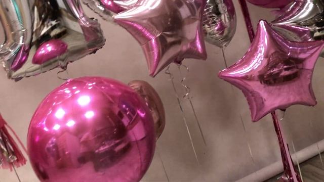 Фотозона для девочки София от студии аэродекора Happyballoon.ru смотреть онлайн