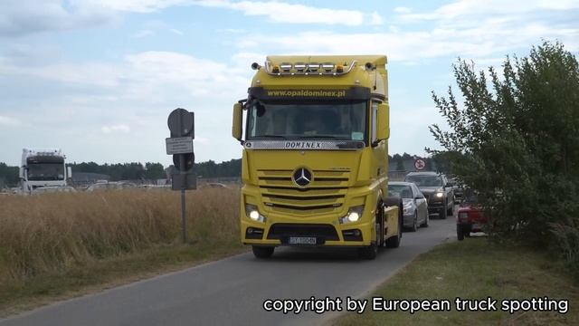 Master Truck Show 2023 with Scania V8, MAN, Mercedes, Renault, DAF, Volvo open pipes sound Part 2 смотреть онлайн
