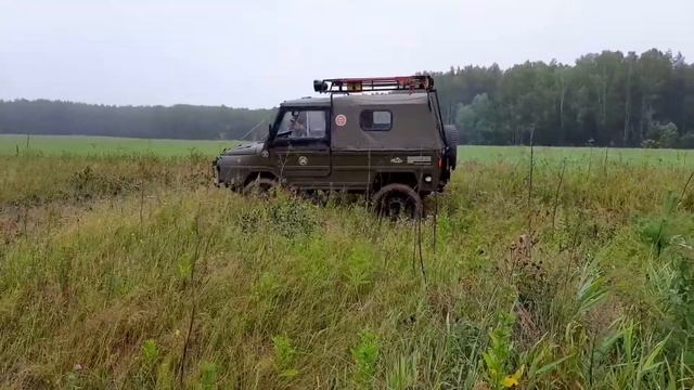 ЛуАЗ и УАЗ - лайтовая покатушка смотреть онлайн