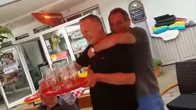 Uwe und die sieben Sünden| Dick und Doof смотреть онлайн