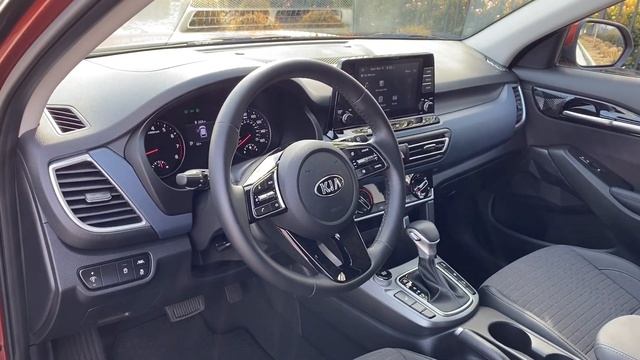 2021 Kia Seltos S Turbo AWD Walkaround (No Talking) смотреть онлайн