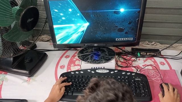 Naves Indestructibles En Everspace 1