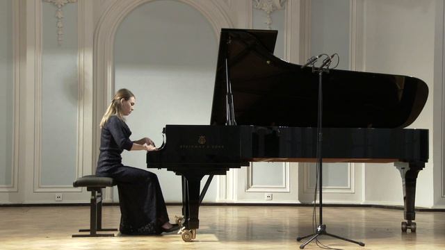 К. Дебюсси - "Сады под дождем" смотреть онлайн