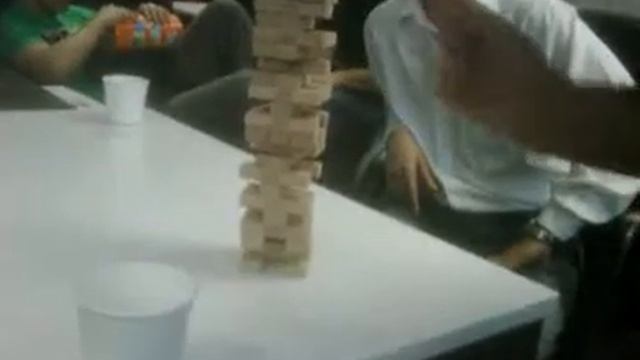 Jenga Showdown - Boardgame Decathlon Game 1 - Jenga смотреть онлайн